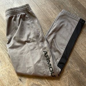 Boys under armour sweatpants